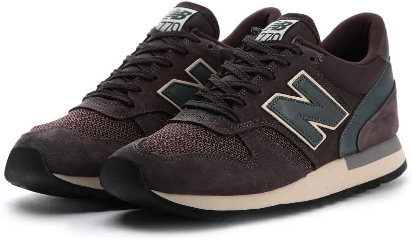 Кроссовки New Balance M770, AET черно-зеленый, темно-синий