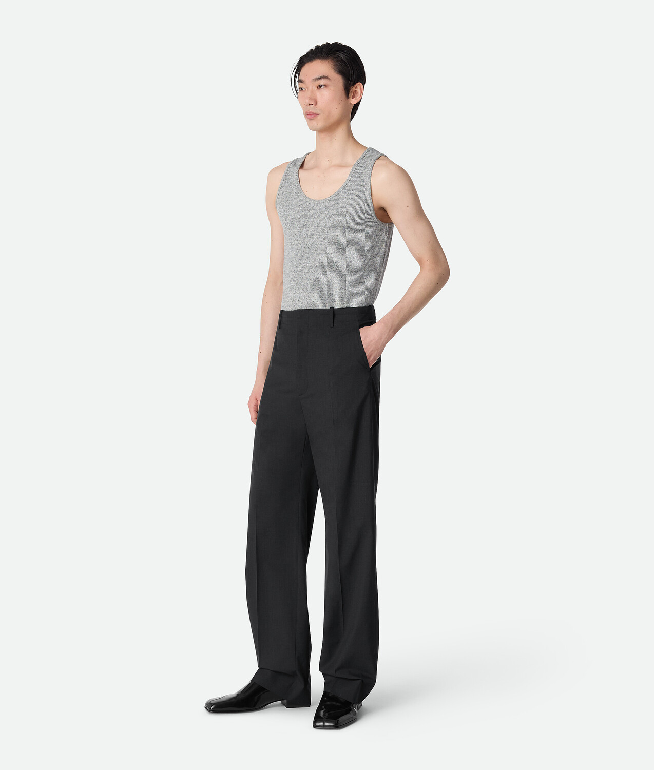 Fine wool pants BOTTEGA VENETA, смесь угольных оттенков — фото 2