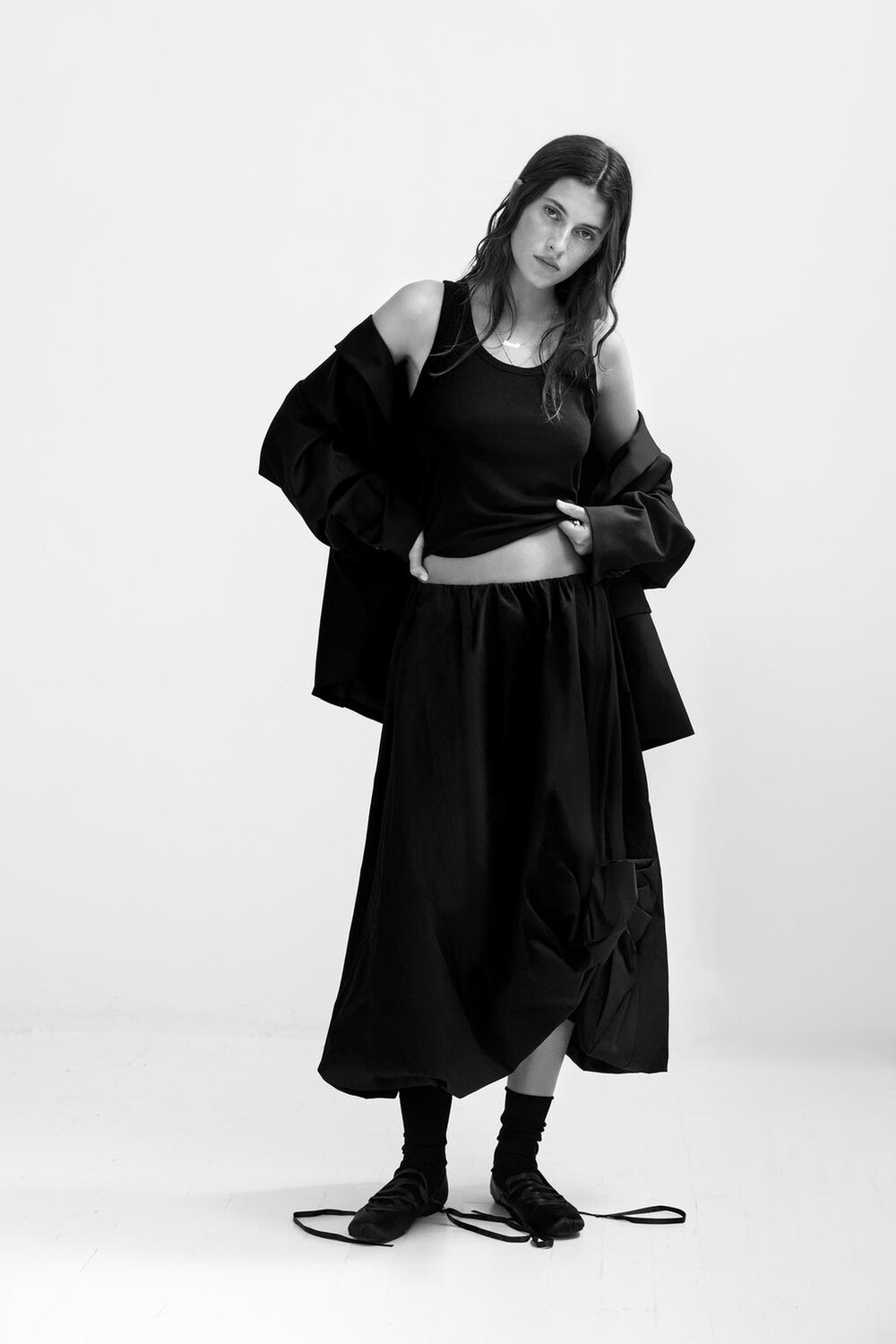 

Юбка миди с баллоном и галстуком ZARA, черный