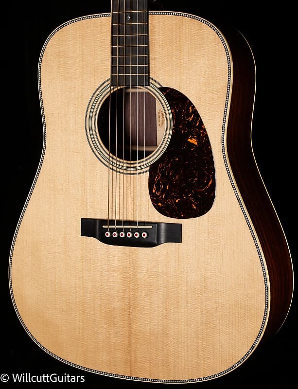 

Акустическая гитара Martin D-28E Modern Deluxe
