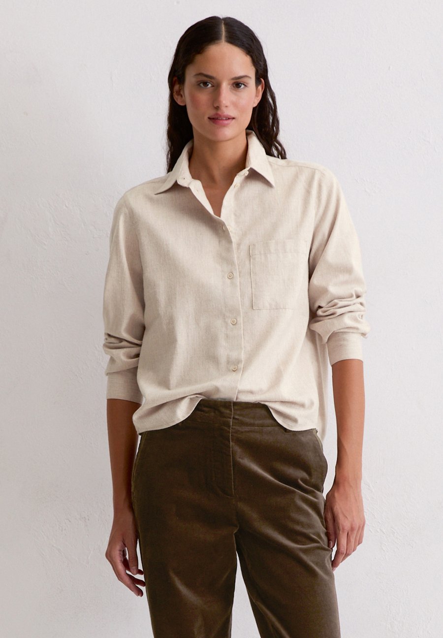 

Блуза Marc O'Polo BLOUSE COLLAR LONG SLEEVES CHEST POCKET, Chalky Mauve Melange/Mottled Beige