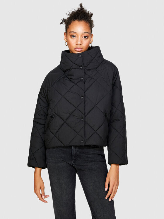 

Широкий пуховик Sisley, черный