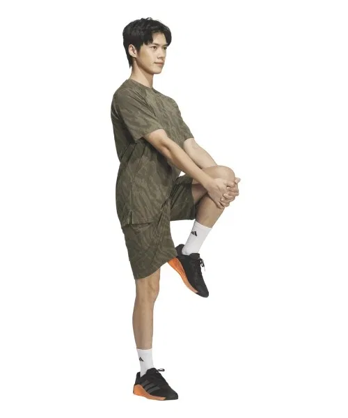 Мужские шорты adidas Tech Essentials Cool Touch Regular Fit камуфляжные синие — фото 3