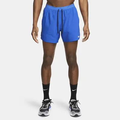 

Шорты Nike Stride, цвет Game Royal/Black