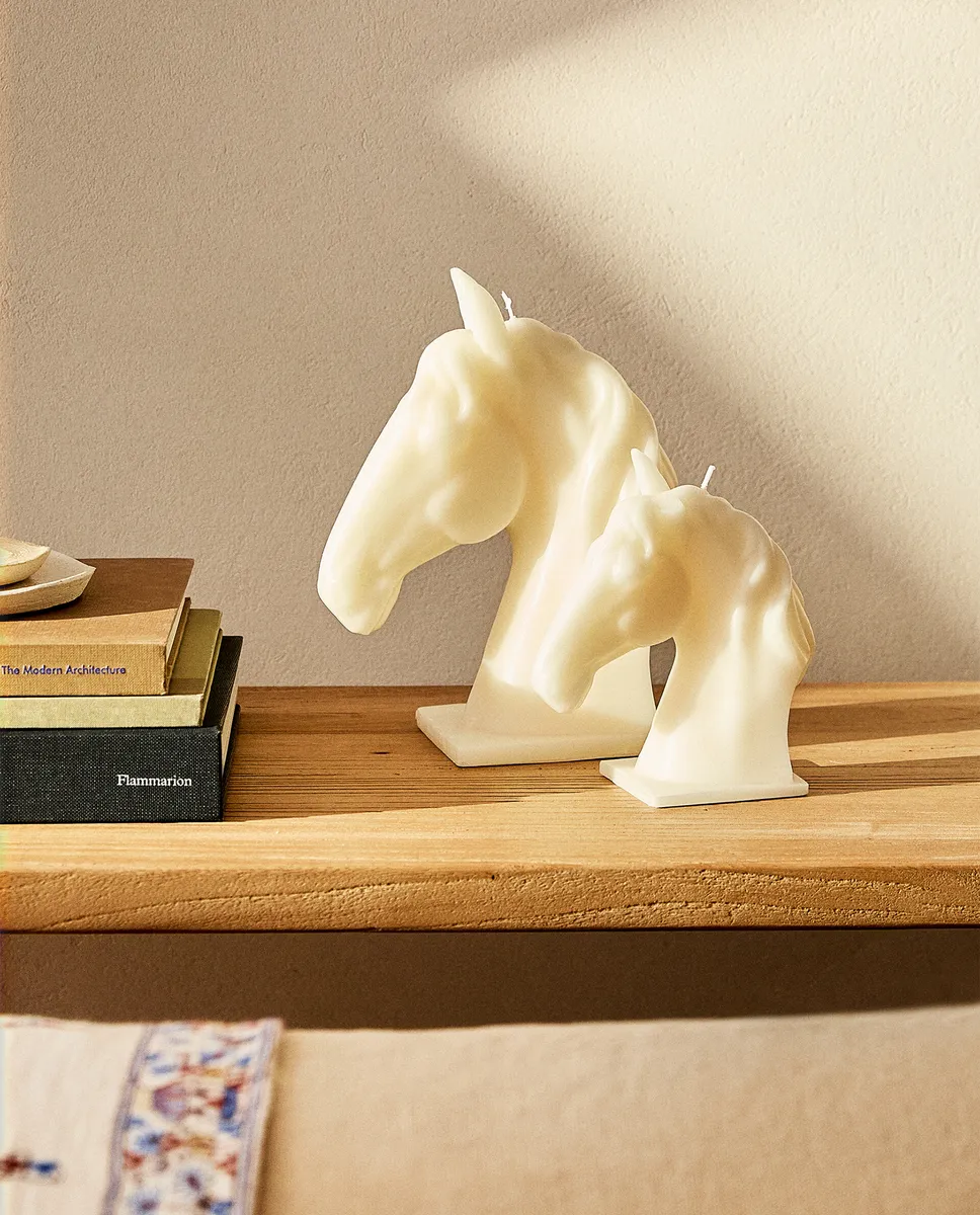 

Лошадь свеча Zara Home, белый