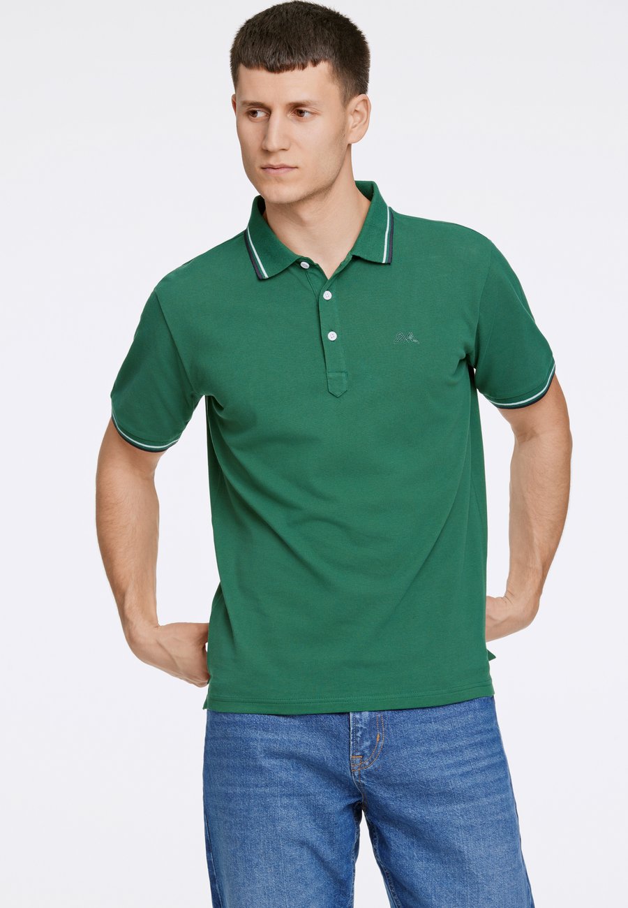 

Поло Lindbergh CONTRAST PIPING, Green Cash/Green, Серый, Поло Lindbergh CONTRAST PIPING, Green Cash/Green