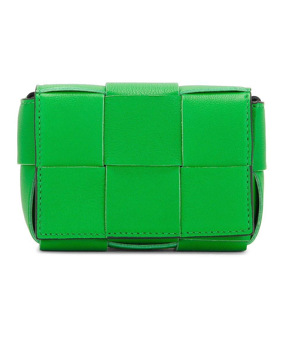 

Сумка Candy Cassette Bottega Veneta, цвет Parakeet & Black