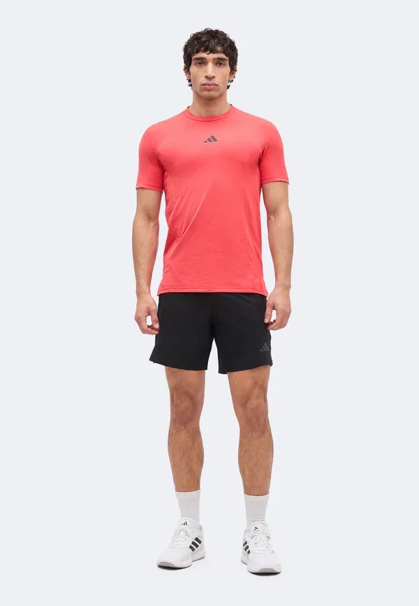 Футболка спортивная D4T workout Adidas Performance, чистый рубин — фото 2