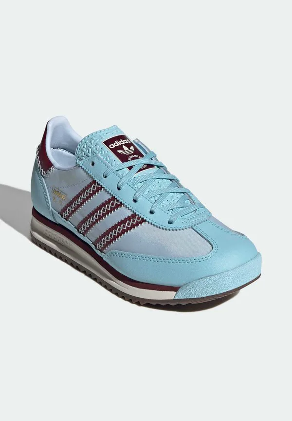 Низкие кроссовки Adidas Originals, Crystal Sky Shadow Red Icey Blue — фото 2
