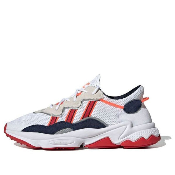 

Кроссовки ozweego Adidas, черный