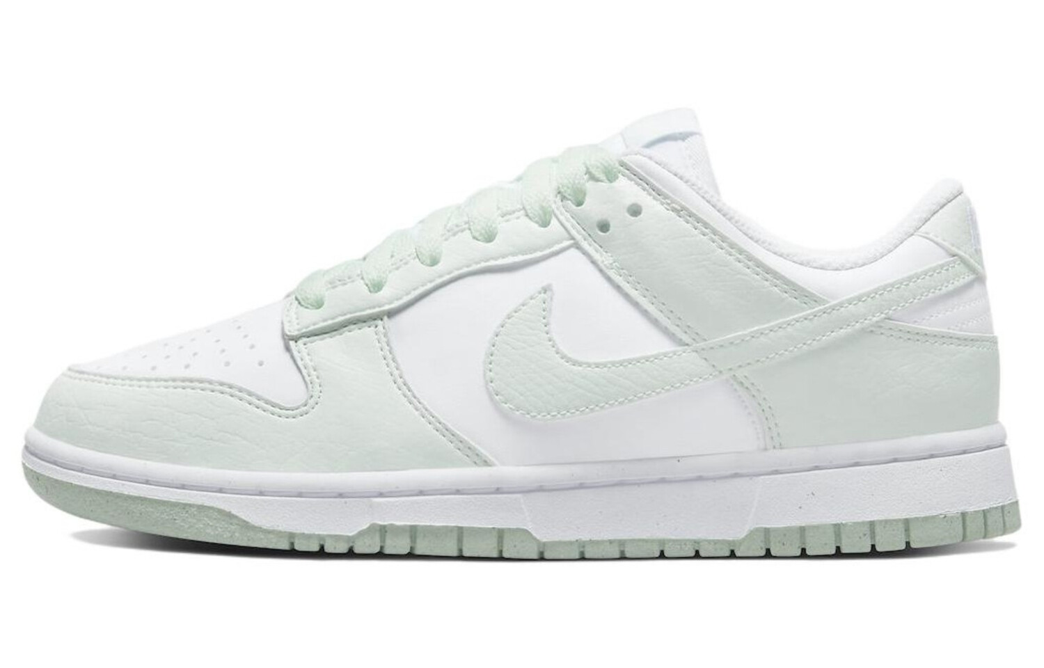 

Кроссовки Nike Dunk Skateboard Shoes Women's Low-Top White/Green/Pink