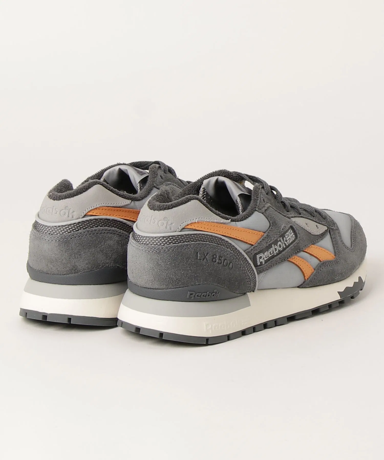 Унисекс кроссовки Reebok LX8500 бежевые — фото 2