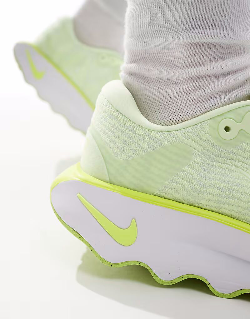 Кроссовки Nike Training Motiva в лаймово-зеленом и белом цветах — фото 4