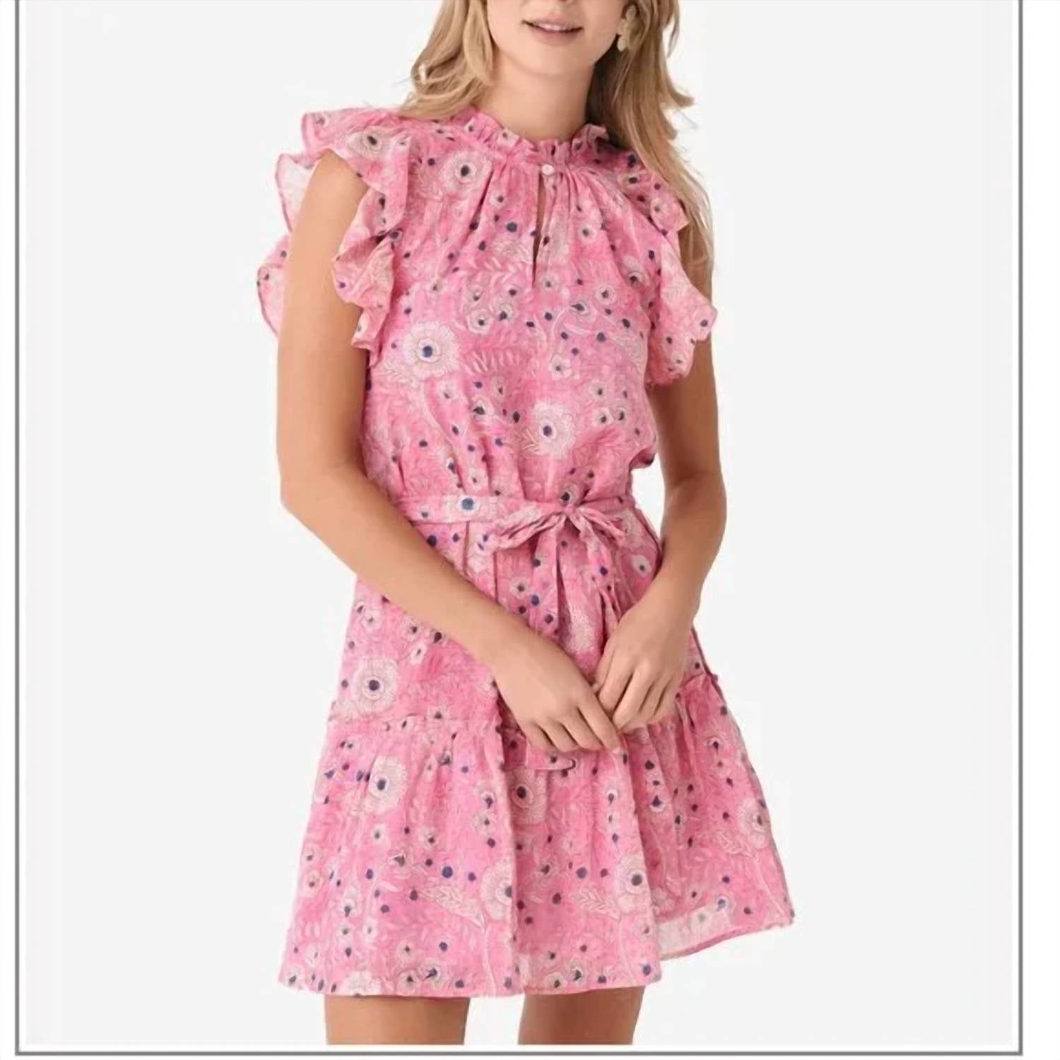 

Кокетливое платье с рюшами в розовом цвете Oliphant