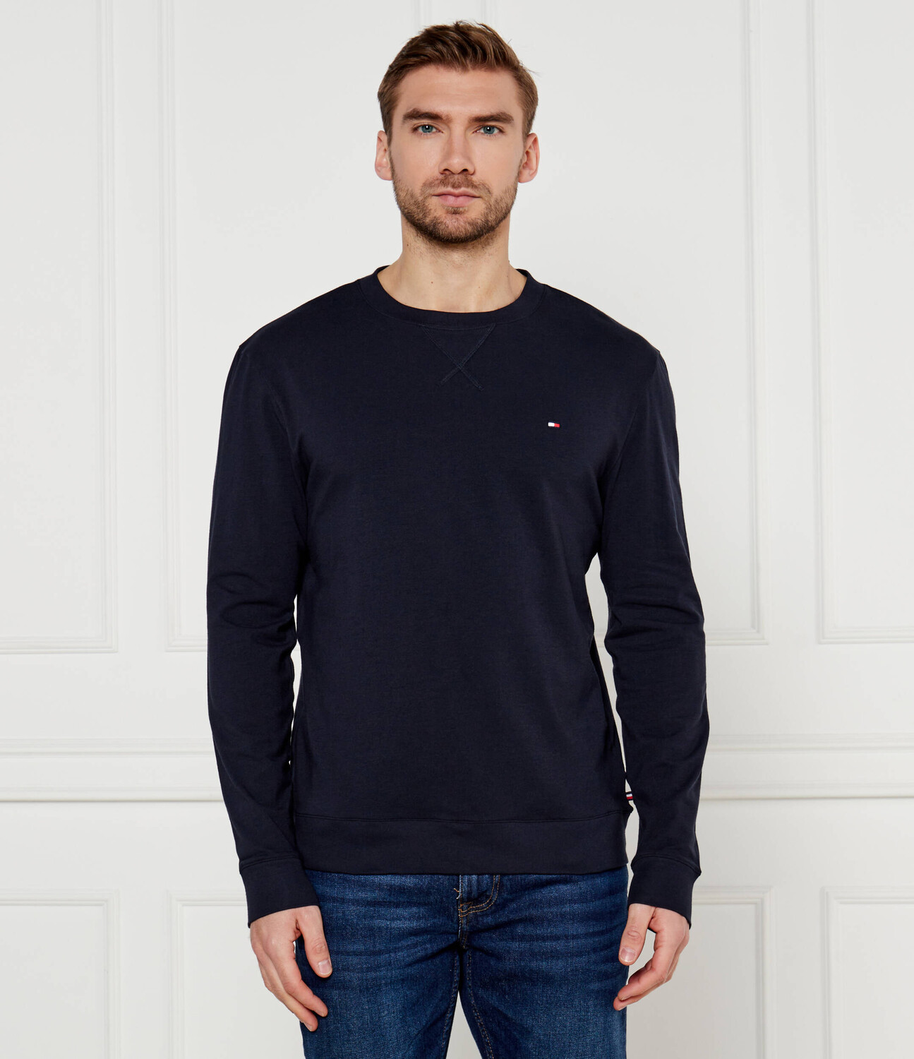 

Лонгслив Tommy Hilfiger Regular Fit, темно-синий