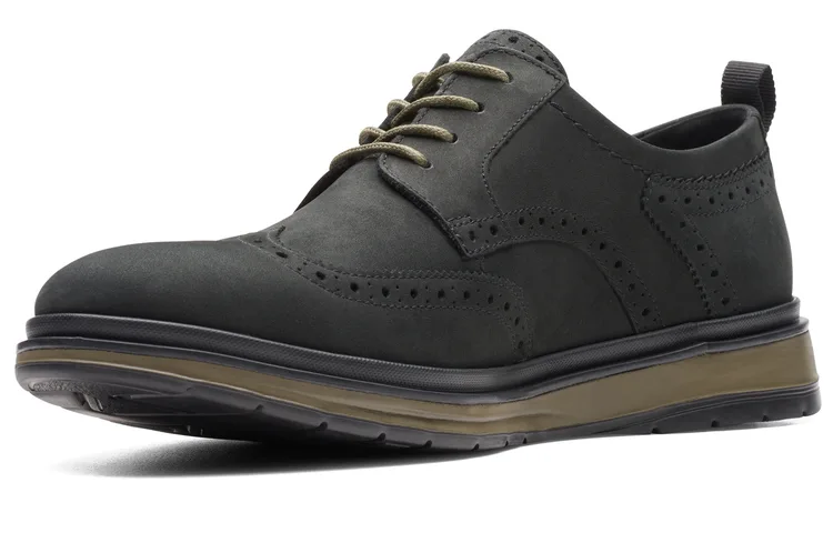 Clarks Кожаные повседневные ботинки Chatterjee Collection для мужчин, черные — фото 3