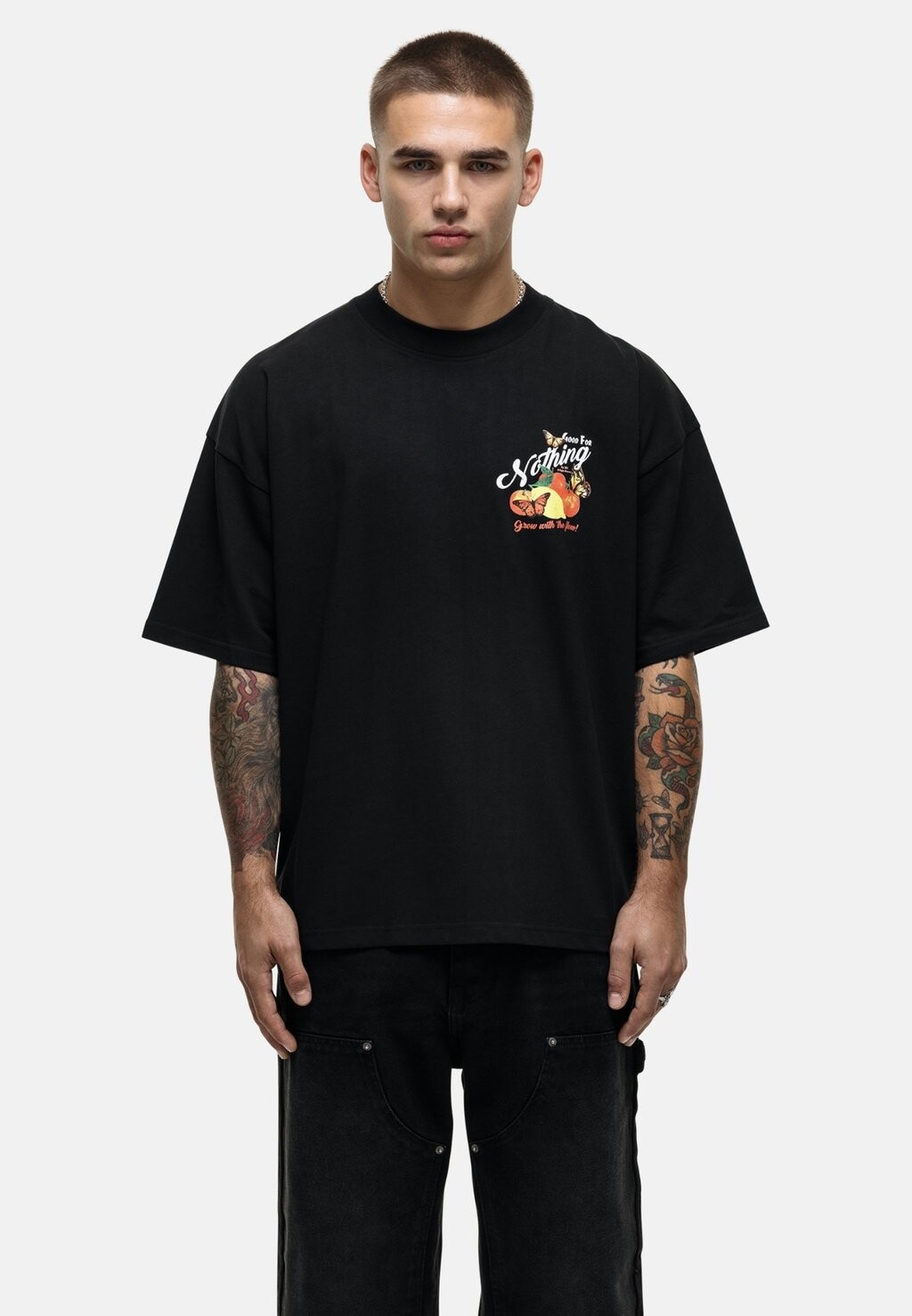 

Принт на футболке BLACK OVERSIZED TSHIRT WITH FRUIT GRAPHIC Good For Nothing, черный