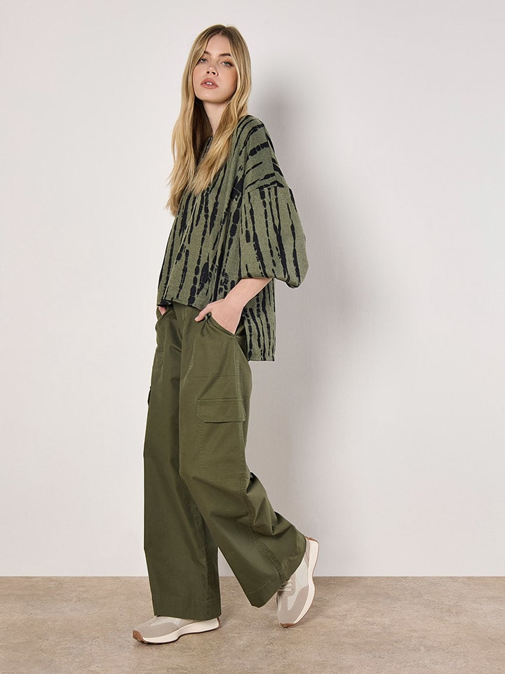 

Apricot Блузка цвета хаки/черный