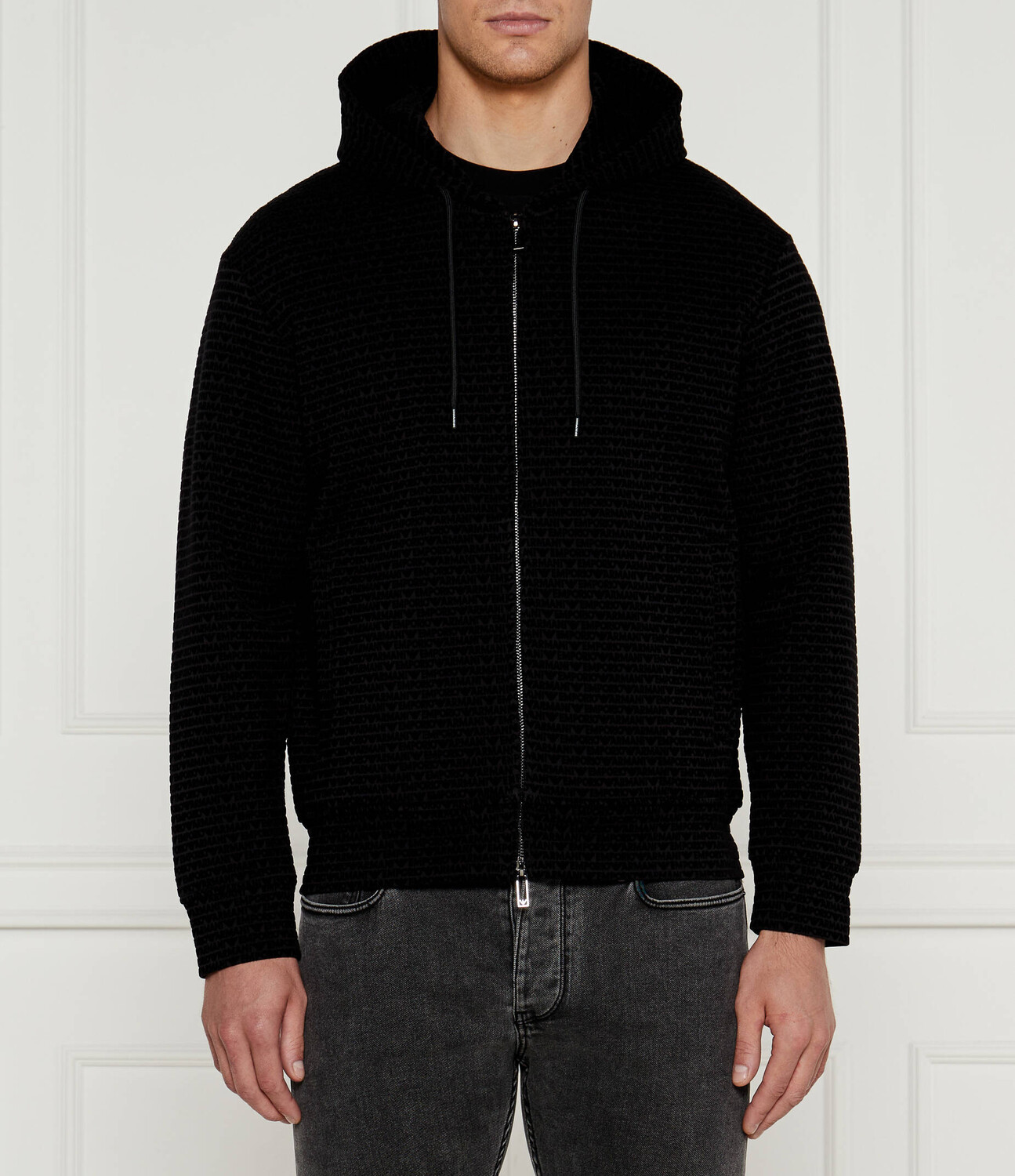 

Толстовка Emporio Armani Regular Fit, черный