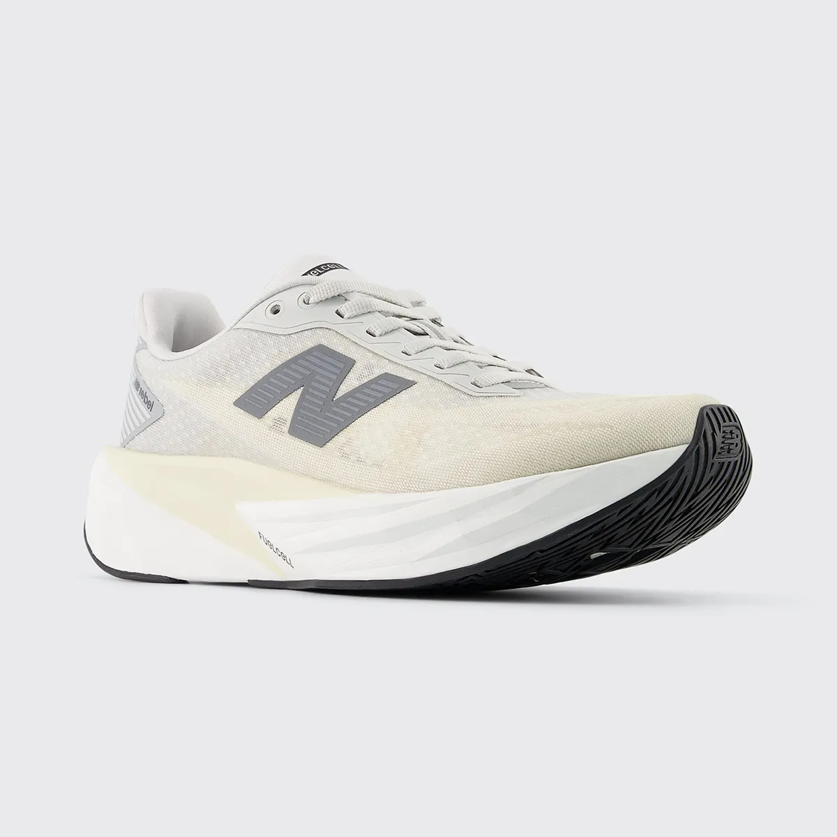 Женские кроссовки для бега FuelCell Rebel v5 New Balance, серый — фото 4