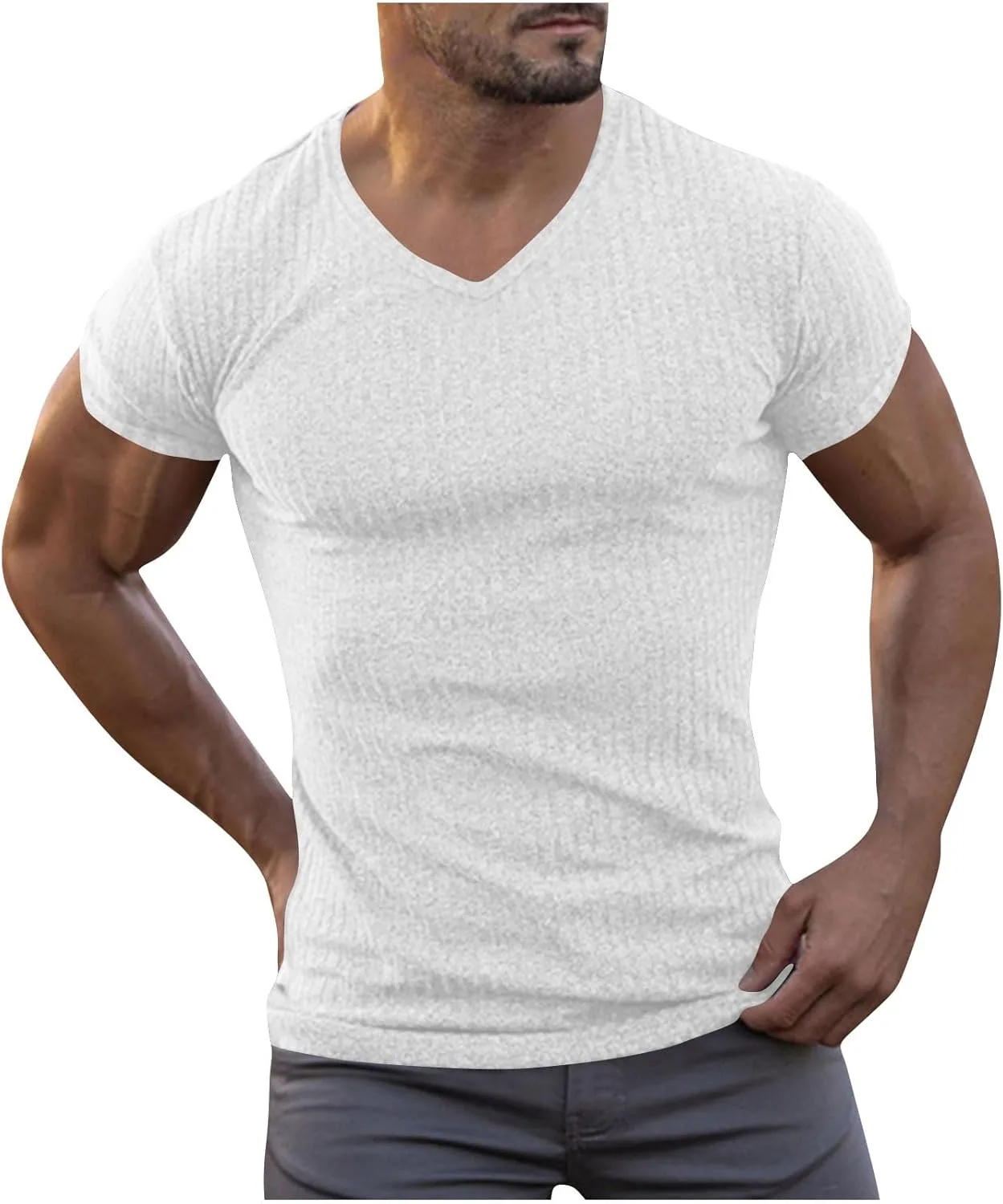 

Мужская компрессионная майка с коротким рукавом и V-образным вырезом FOCLMP