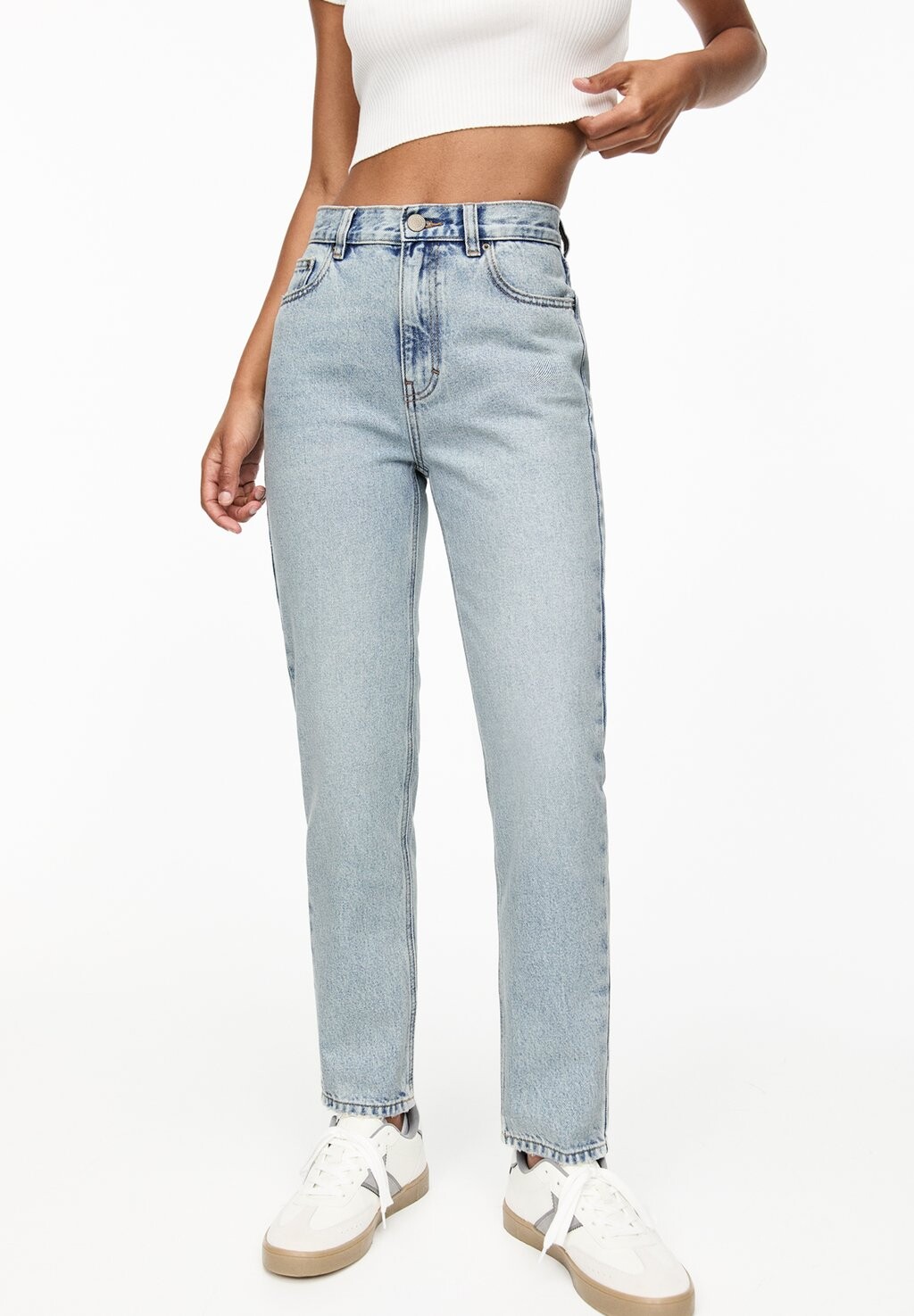 

Джинсы узкого кроя MOM PULL&BEAR, темно-синий деним