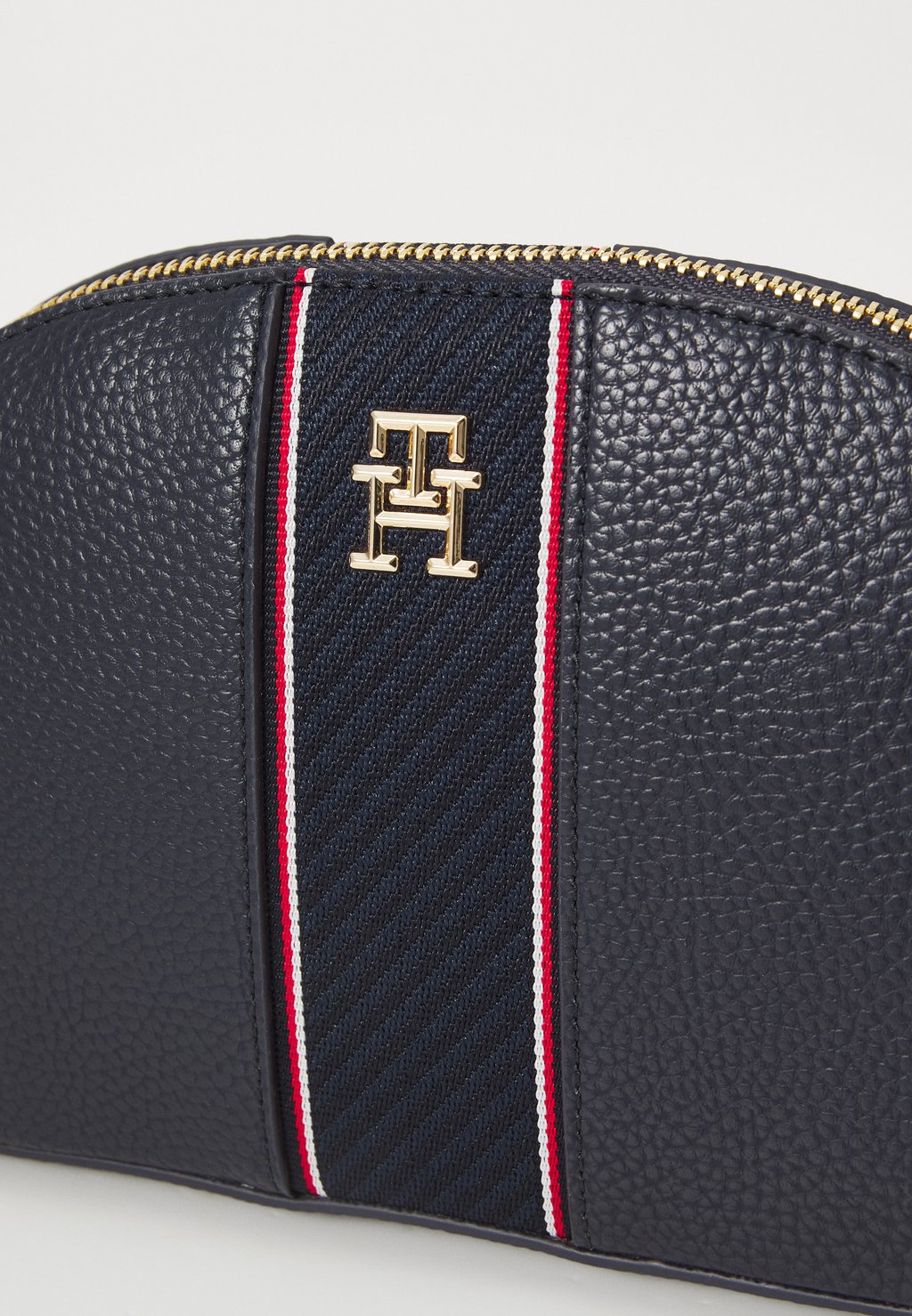 

Косметичка LEGACY WASHBAG Tommy Hilfiger, синий