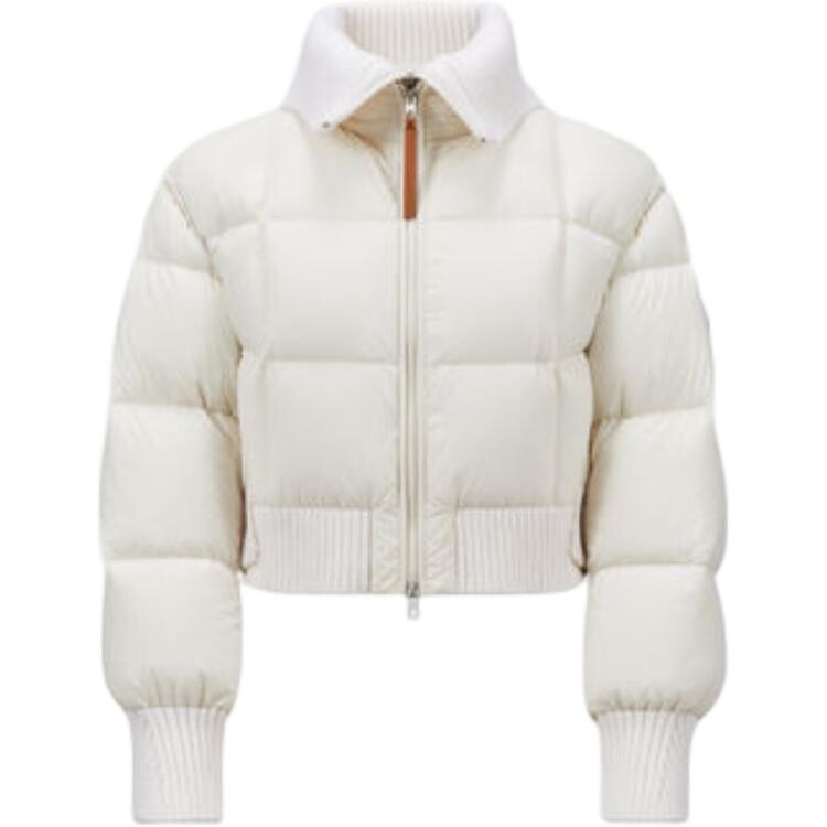 

Пуховик женский цвет жадеит Moncler, цвет Jadeite Color