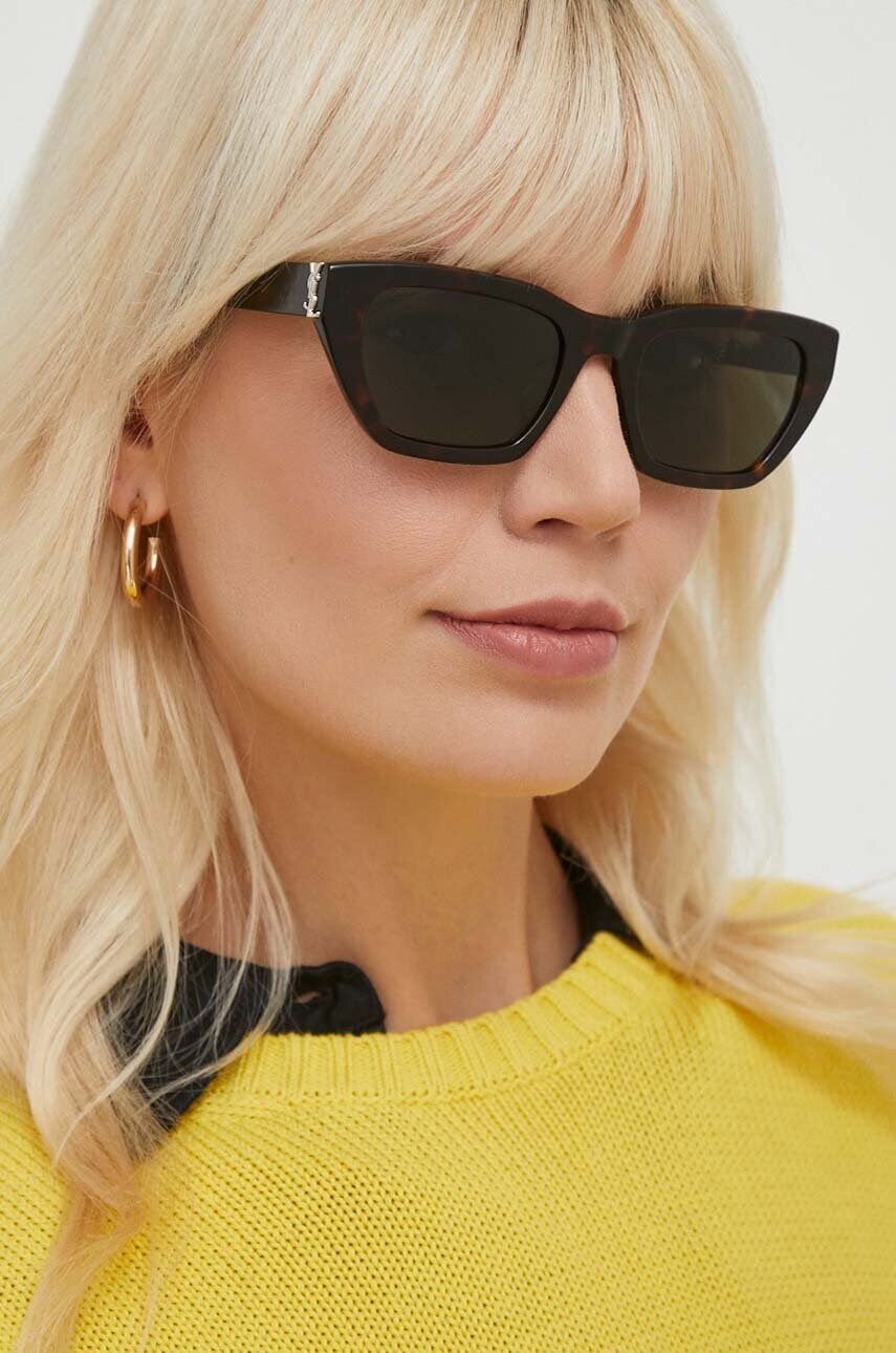 

Солнцезащитные очки Saint Laurent, коричневый