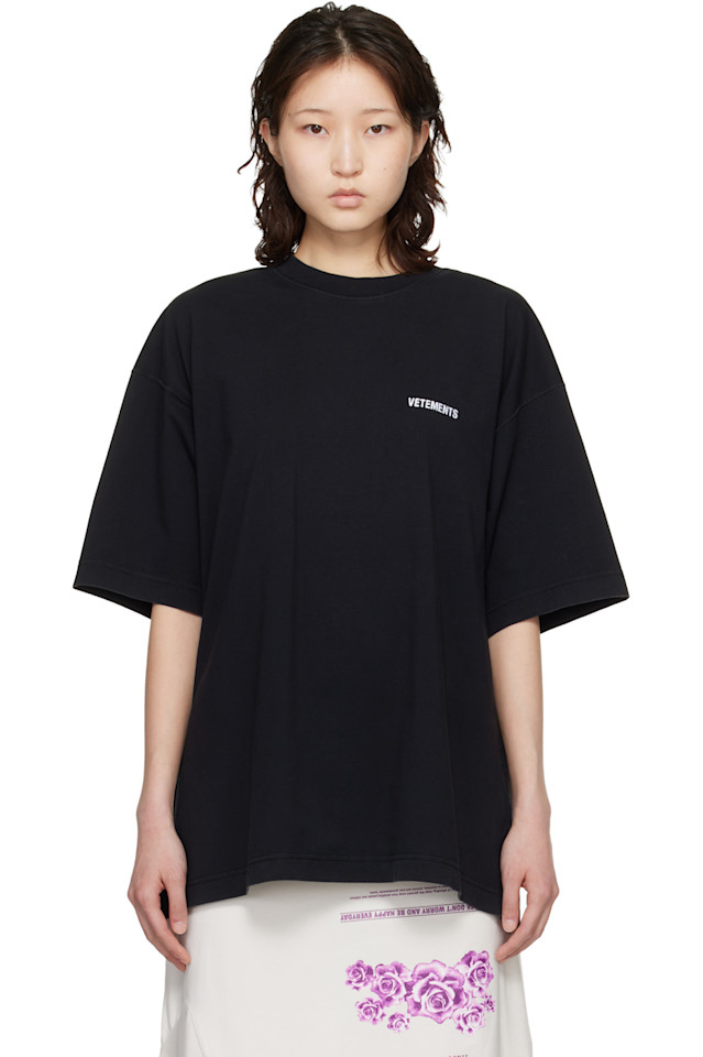 

Футболка с культовым логотипом Vetements, черный