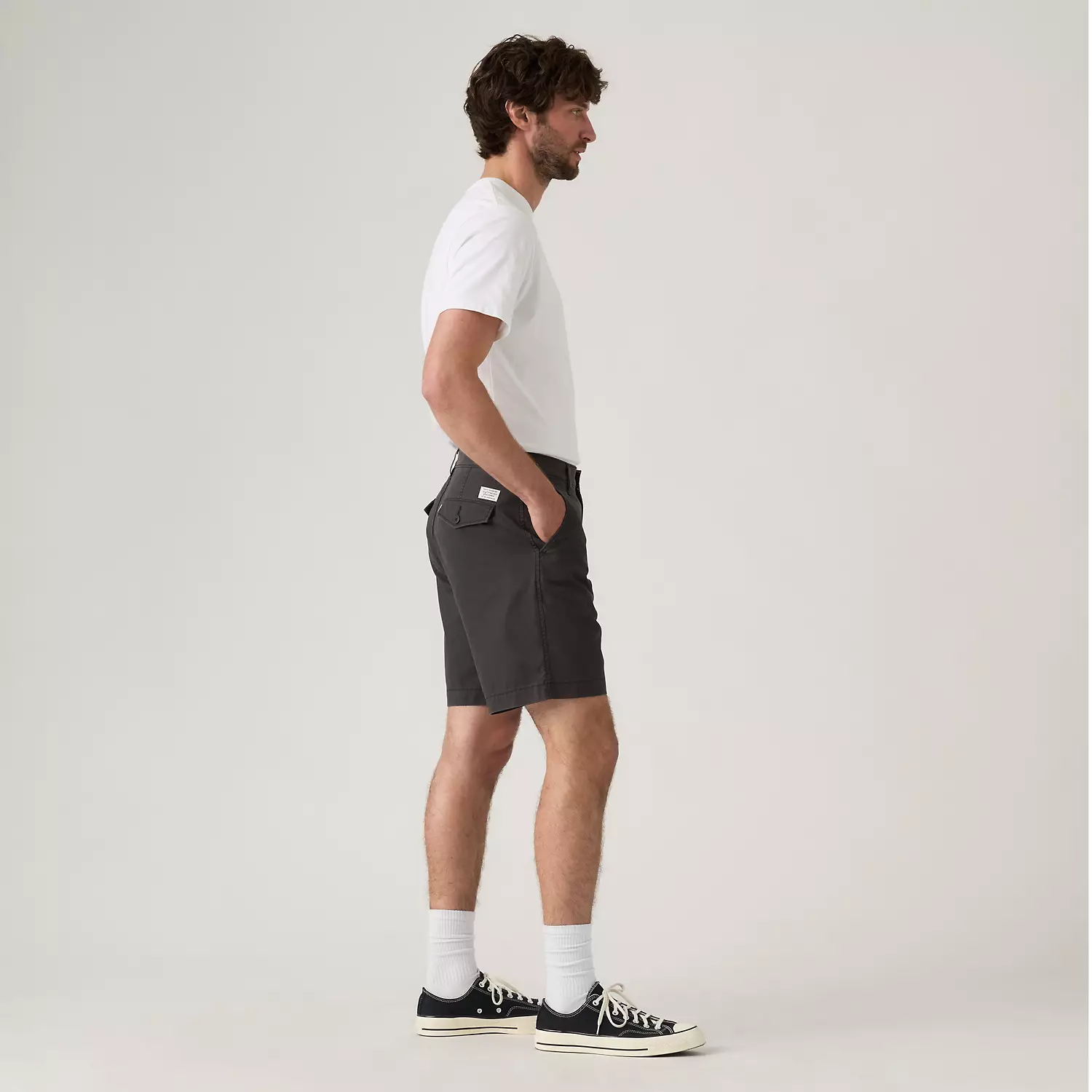 Levi's XX Chino Authentic Свободные 8-дюймовые легкие мужские шорты из твила, цвет Dark Phantom - Black — фото 4