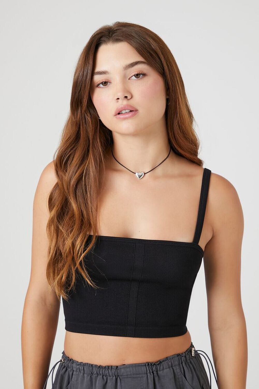 

Бесшовная укороченная майка Forever 21, черный