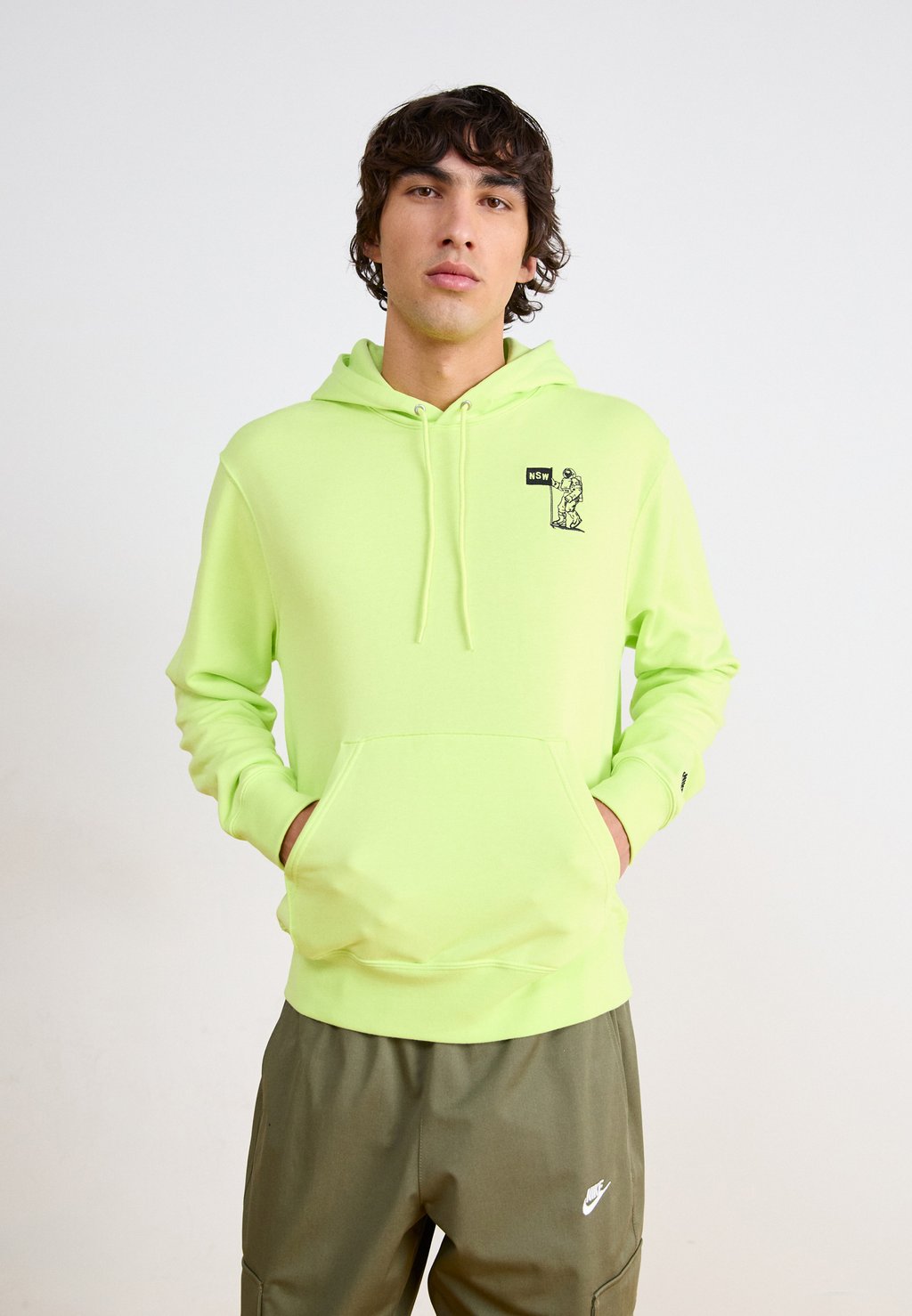 

Толстовка с капюшоном CLUB MOON Nike Sportswear, желтый