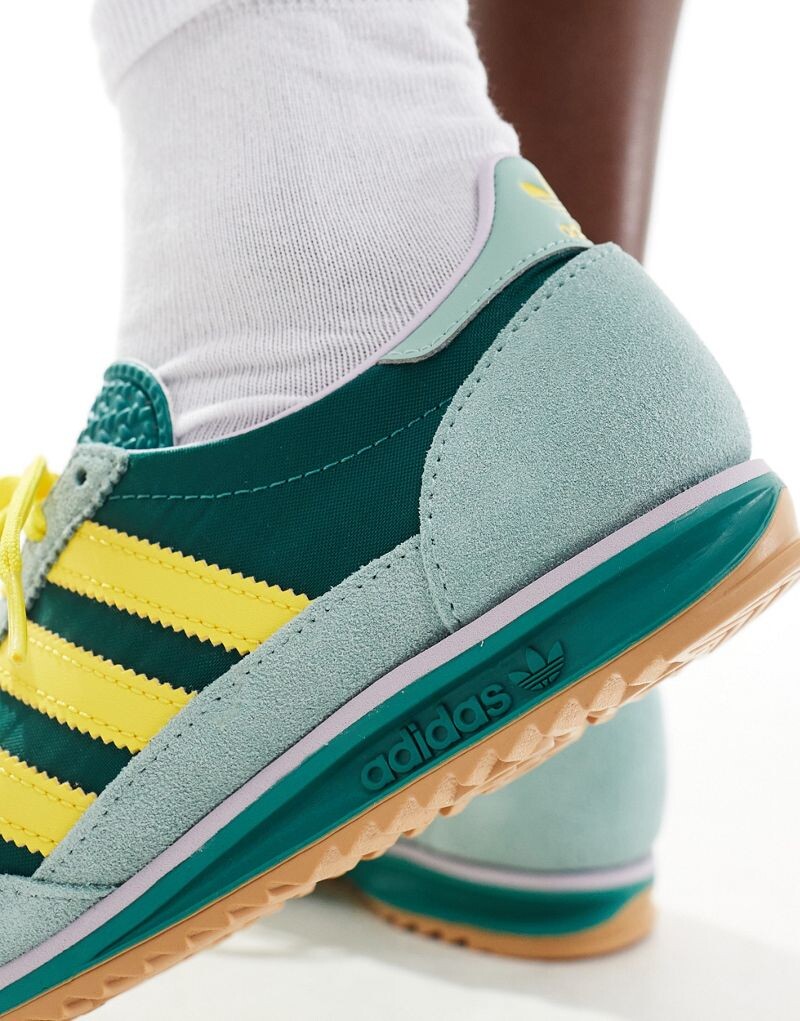 Зеленые и желтые кроссовки adidas SL 72 OG — фото 2