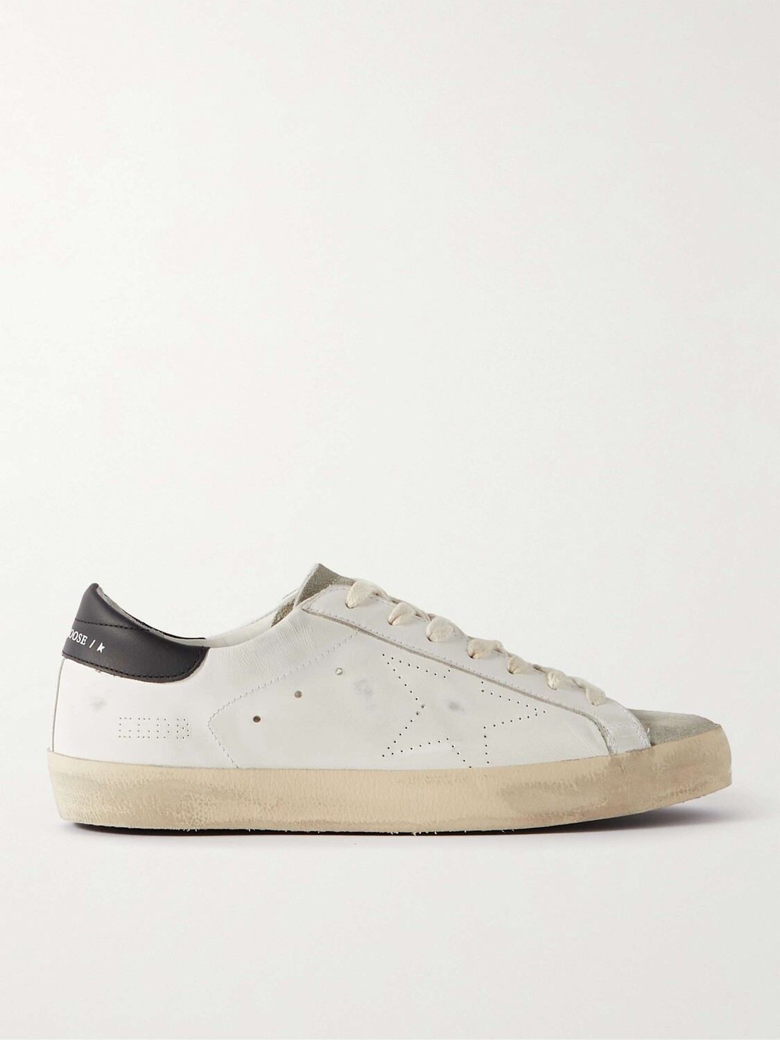 

Кроссовки Superstar из потертой кожи и замши GOLDEN GOOSE, белый