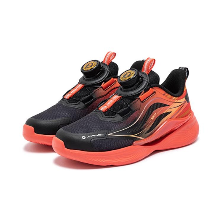 Кроссовки для бега для детей дошкольного возраста Xtep, цвет Black/brilliant crimson — фото 2