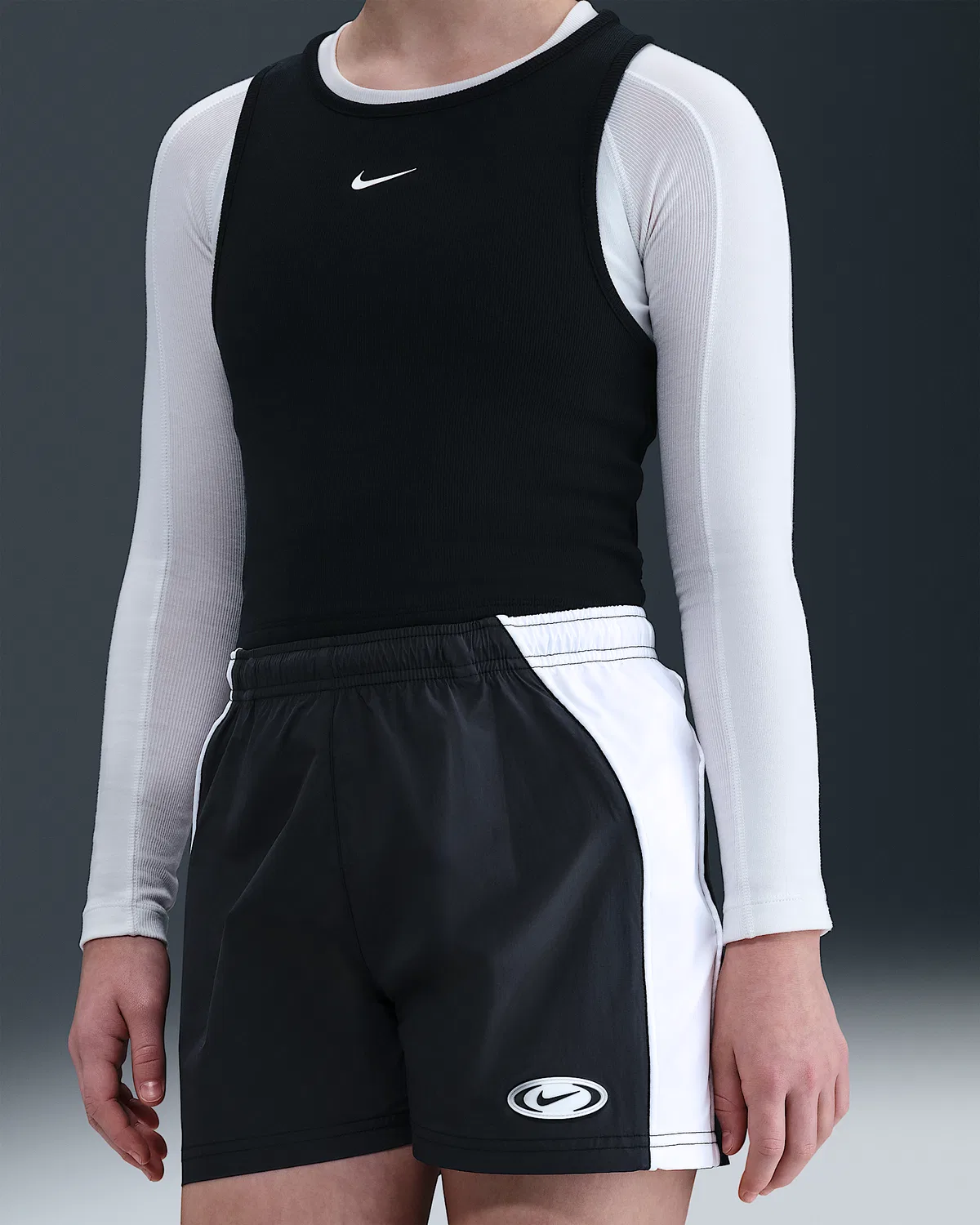 Детские шорты Nike Sportswear, Black/White/White/White — фото 2
