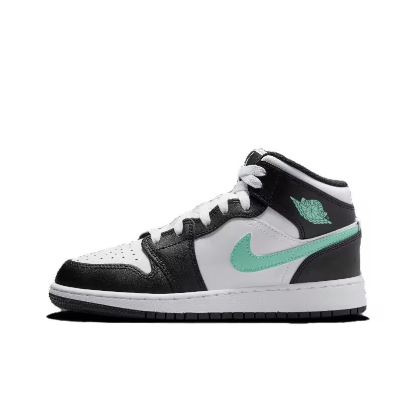 

Кроссовки Air Jordan 1 Vintage Basketball Shoes Women's High-top Black/white, черный/белый