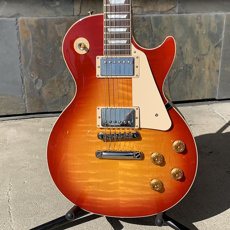 

Электрогитара GIBSON LP STD 50's Figured Top Heritage Cherry Sunburst