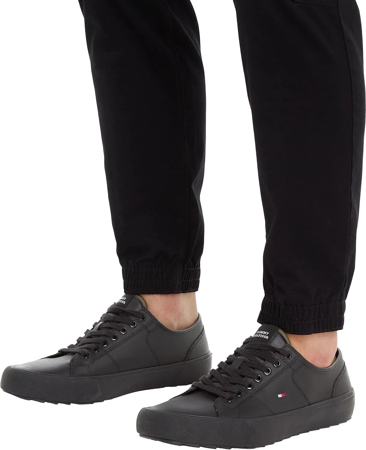 Мужские вулканизированные кроссовки Tommy Hilfiger Core Vulc Cleated LTH, Black Triple Black — фото 2