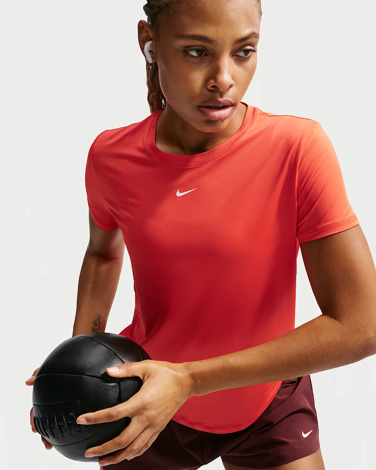 Женский топ Nike One Classic с коротким рукавом Dri-FIT, Light Crimson/White — фото 3