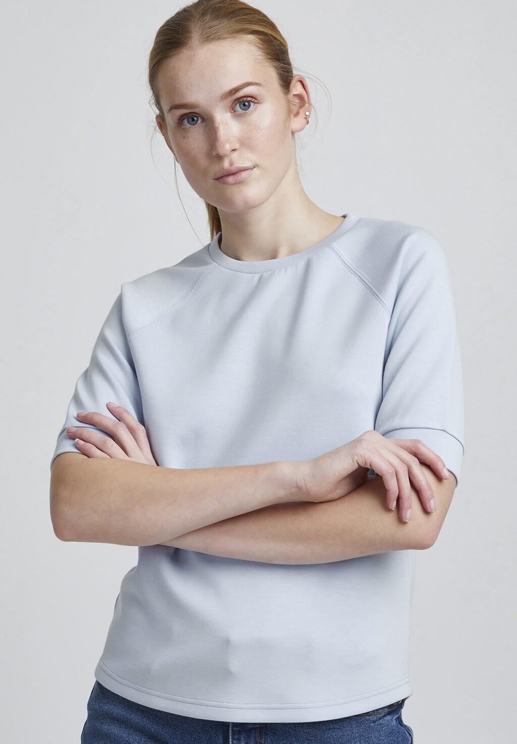 

Футболка базовая BYPUSTI TSHIRT 2 b.young, цвет kentucky blue