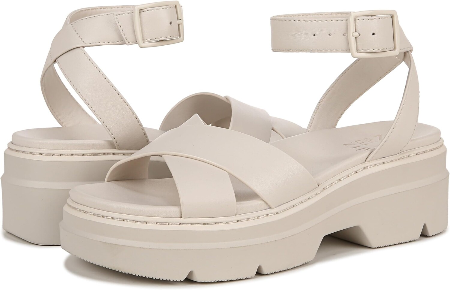 

Босоножки Darry Sandal Naturalizer, цвет Satin Pearl Leather