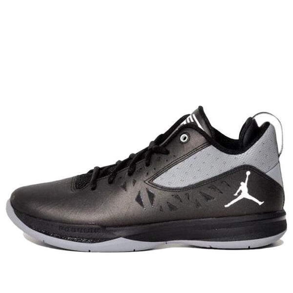 

Кроссовки cp3.v Air Jordan, черный