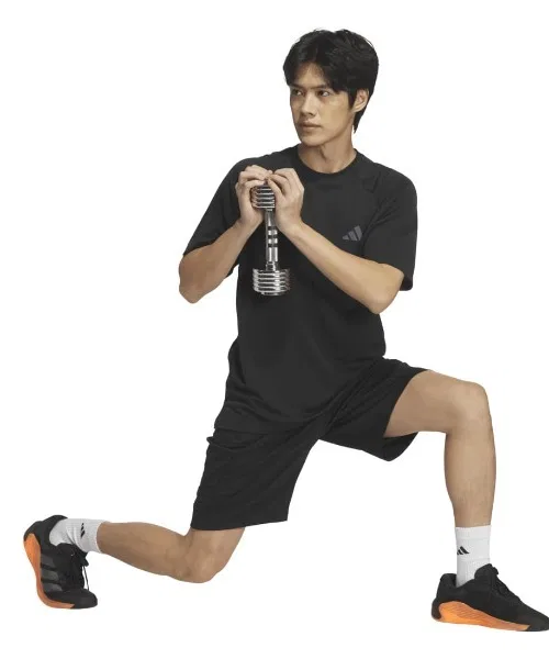 Мужская футболка Adidas Tech Essentials Cool-Touch Regular Fit — фото 3