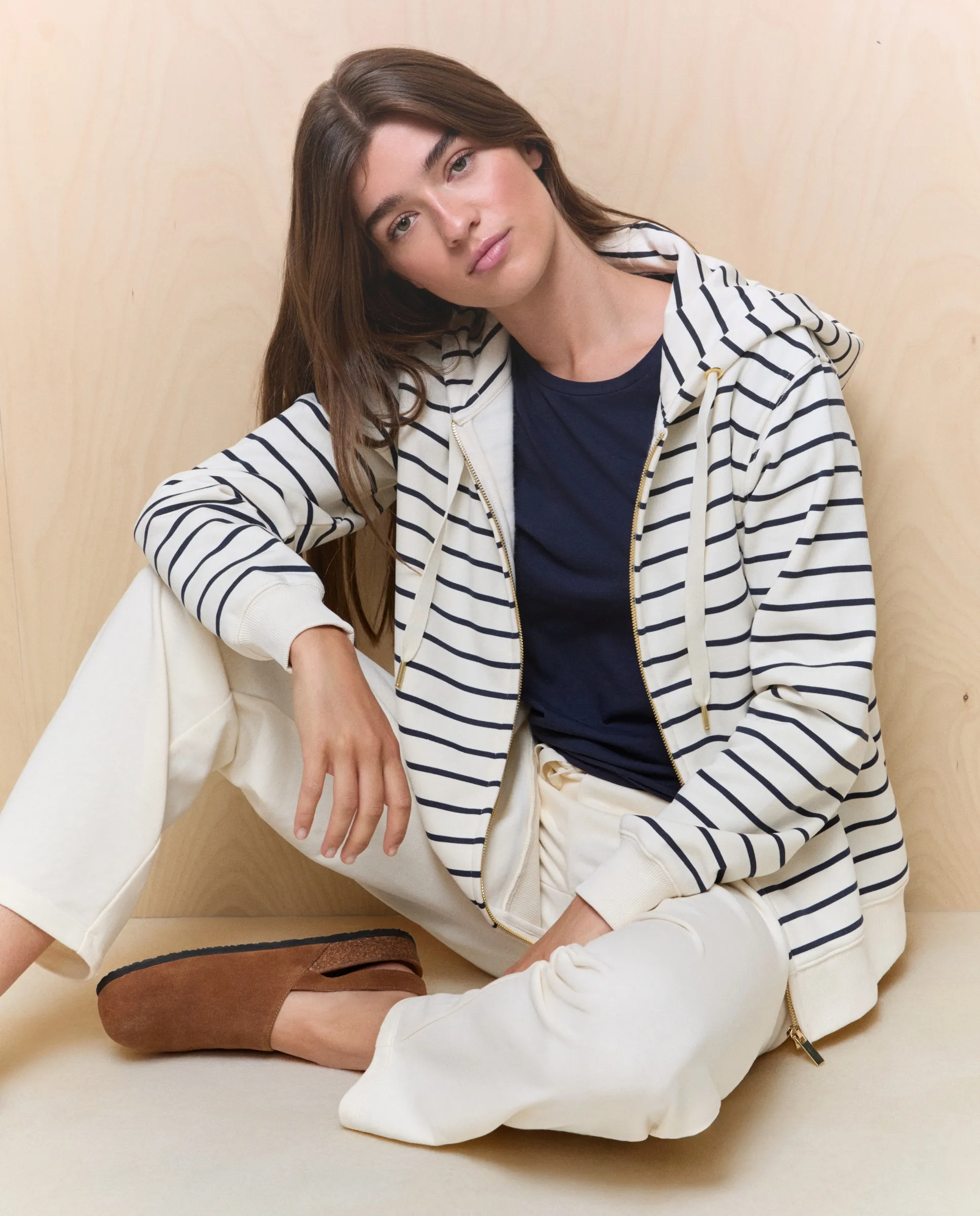 

Женская толстовка на молнии с капюшоном Easy Wear, белый