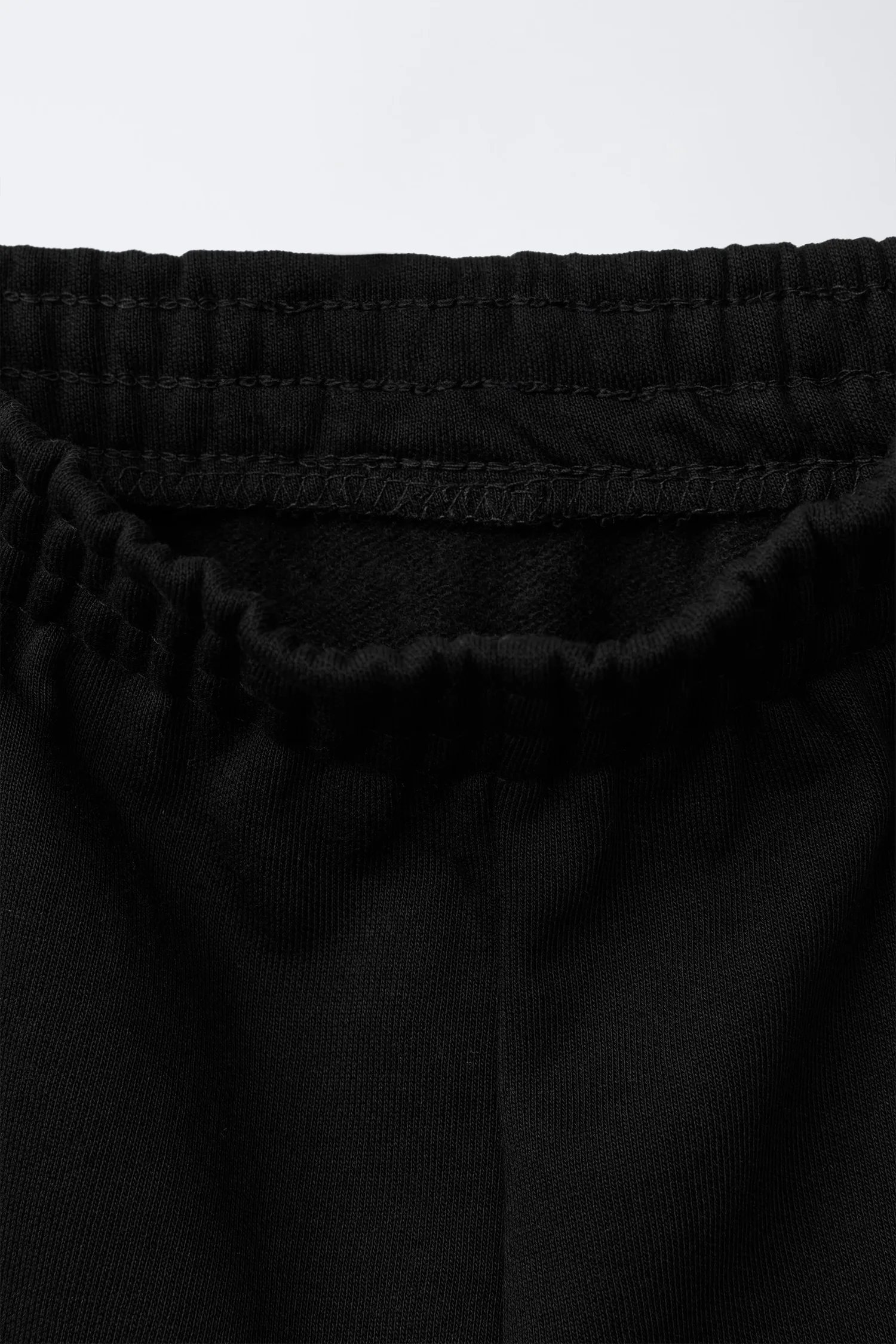 Спортивные штаны с текстовым принтом Zara, черный — фото 3