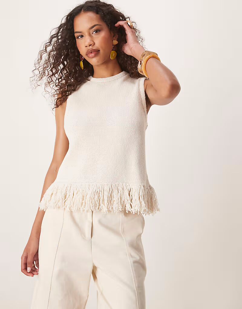 

ASOS DESIGN чистая трикотажная майка с бахромой кремового цвета