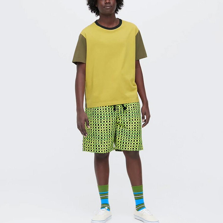 Футболка Marni Co-Branding Unisex Thyme Uniqlo, цвет Thyme — фото 3