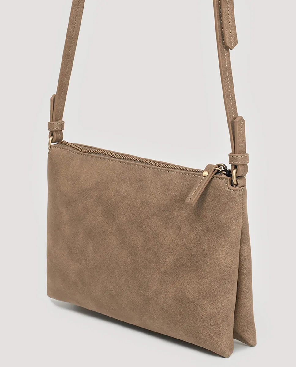 

Женская сумка через плечо в форме конверта с тисненым логотипом Nice Things, бежевый